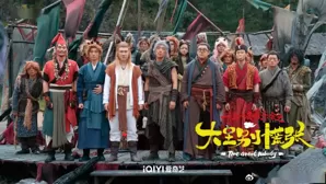 小逗剧场上演“惊喜三连”，国产喜剧不再“慌张”