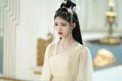 《花戎》女主前世是谁